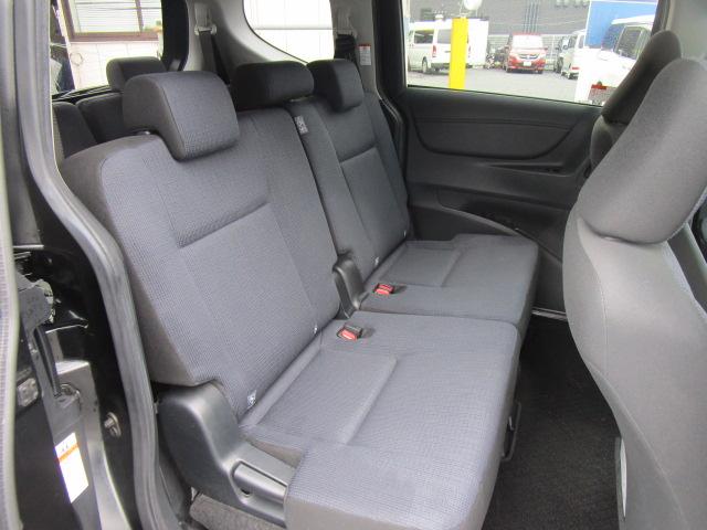 シエンタ G ナビTVブルートゥース接続Bモニター ETC 両側パワースライドドア トヨタセーフティセンス スマートキー アイドリングストップ 横滑り防止 記録簿付き(11枚目)