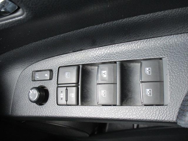 シエンタ G ナビTVブルートゥース接続Bモニター ETC 両側パワースライドドア トヨタセーフティセンス スマートキー アイドリングストップ 横滑り防止 記録簿付き(28枚目)