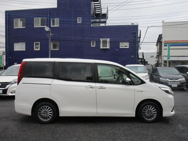 エスクァイア ハイブリッドXi 純正ナビTVブルートゥース接続Bモニター 両側パワースライドドア LEDヘッドライト フォグ シートヒーター スマートキー(22枚目)