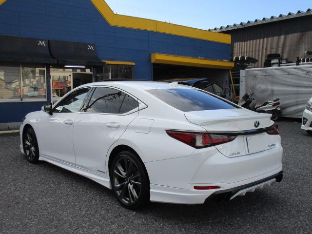 ＥＳ ＥＳ３００ｈ　Ｆスポーツ　ナビＴＶブルートゥース接続Ｂモニター　ヒーター付き黒本革パワーシート　サンルーフ　ドライブレコーダー　ステアリングヒーター　ＥＴＣ　記録簿付き（10枚目）