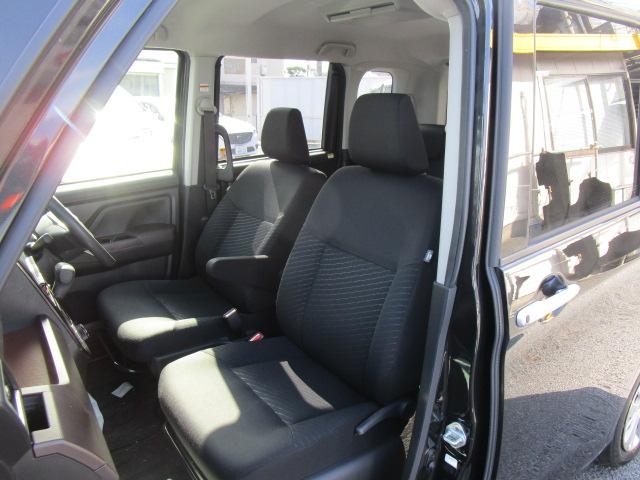 運転席同様に助手席シートもキレイな状態！