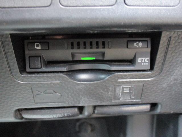 欠かせない装備のＥＴＣは純正ビルトインタイプ！