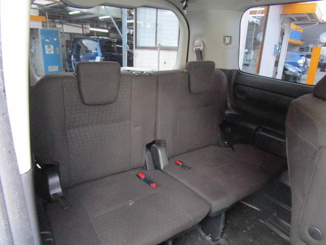 ヴォクシー ハイブリッドV ナビTVブルートゥース接続Bカメラ 両側パワースライドドア LEDヘッドライト フォグ クルーズコントロール シートヒーター ETC 15アルミ 記録簿付き(12枚目)