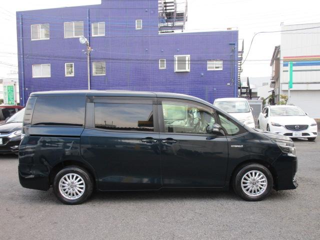 ヴォクシー ハイブリッドV ナビTVブルートゥース接続Bカメラ 両側パワースライドドア LEDヘッドライト フォグ クルーズコントロール シートヒーター ETC 15アルミ 記録簿付き(23枚目)