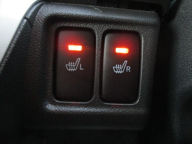 お支払い総額は名義変更や納車前法定整備に加え税金などが全て含まれております。当店所轄の春日部ナンバー登録以外のお客様に関しましては別途管轄外登録費が加算されます。