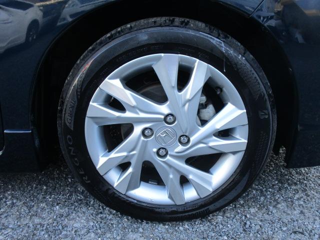 シャトル ハイブリッドZ ナビTVビデオBluetooth音楽Bカメラ ヒーター付きハーフレザーシート LEDライト フォグ ETC 衝突軽減B 誤発進抑制 クルーズコントロール ドライブレコーダー カーテンエアバック(22枚目)