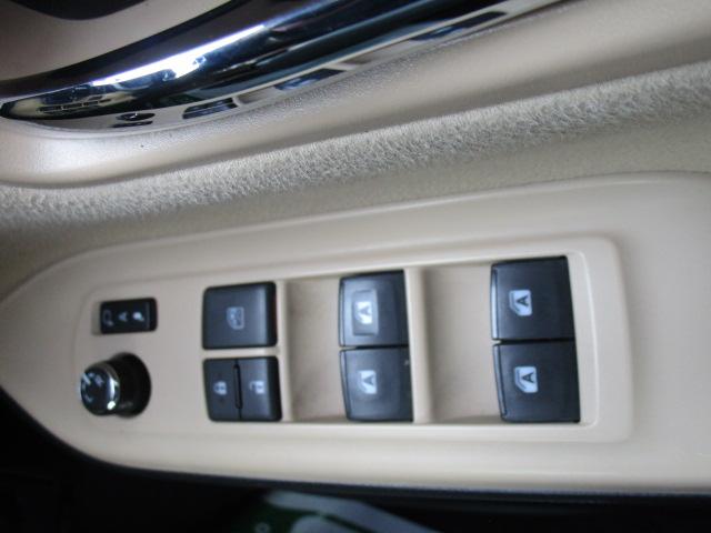 ノア ハイブリッドＧ　ナビＴＶビデオＢｌｕｅｔｏｏｔｈ音楽Ｂカメラ　両側パワースライドドア　クルーズコントロール　ＬＥＤヘッドライト　ＥＴＣ　横滑り防止　スマートキー（29枚目）