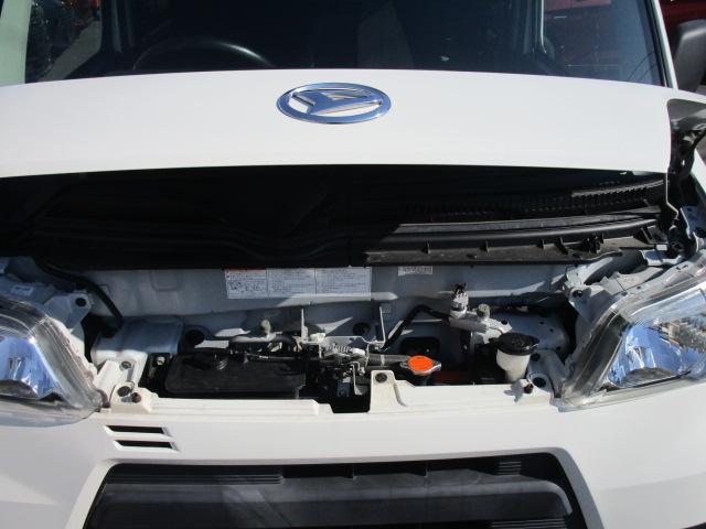 ハイゼットカーゴ ＤＸ　ＳＡＩＩＩ　ナビＢｌｕｅｔｏｏｔｈ音楽Ｂカメラ　衝突軽減ブレーキ　車線逸脱警報　誤発進抑制　アイドリングストップ　ドライブレコーダー　キーレス　記録簿付き（7枚目）