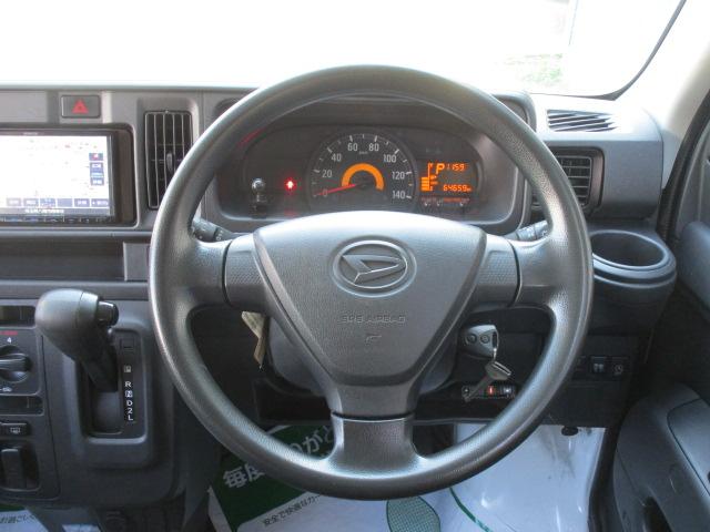 ハイゼットカーゴ ＤＸ　ＳＡＩＩＩ　ナビＢｌｕｅｔｏｏｔｈ音楽Ｂカメラ　衝突軽減ブレーキ　車線逸脱警報　誤発進抑制　アイドリングストップ　ドライブレコーダー　キーレス　記録簿付き（16枚目）