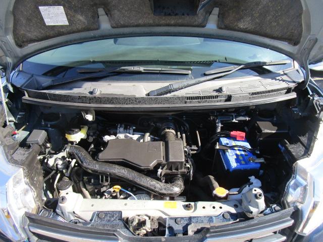 ルーミー カスタムＧ　Ｓ　ナビＴＶブルートゥース音楽Ｂカメラ　両側パワースライドドア　ＬＥＤヘッドライト　フォグ　スマートアシスト　クルーズコントロール　シートヒーター　ＥＴＣ２．０　ドライブレコーダー　スマートキー　記録簿付（4枚目）