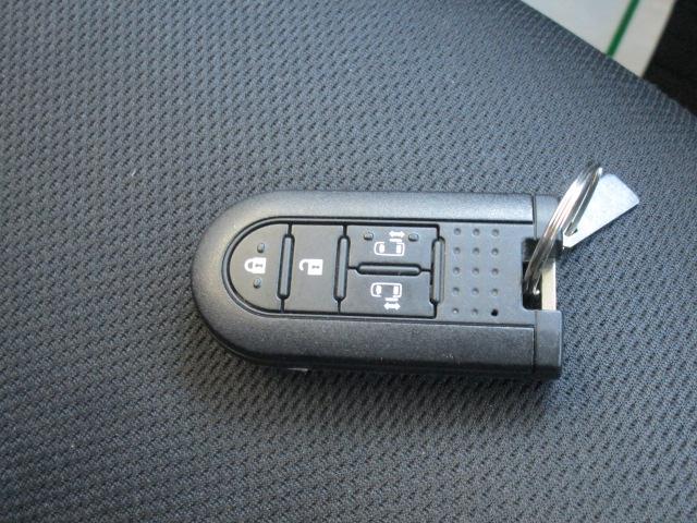 ルーミー カスタムＧ　Ｓ　ナビＴＶブルートゥース音楽Ｂカメラ　両側パワースライドドア　ＬＥＤヘッドライト　フォグ　スマートアシスト　クルーズコントロール　シートヒーター　ＥＴＣ２．０　ドライブレコーダー　スマートキー　記録簿付（29枚目）