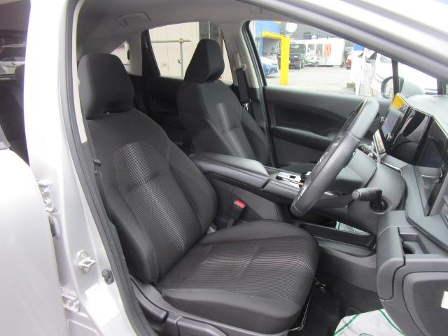 ノート Ｘ　ＦＯＵＲ　ナビＴＶブルートゥース音楽アラウンドビューモニター　エマージェンシーブレーキ　プロパイロット　ＥＴＣ２．０　スマートルームミラー　ステアリングヒーター　シートヒーター　記録簿付き（9枚目）