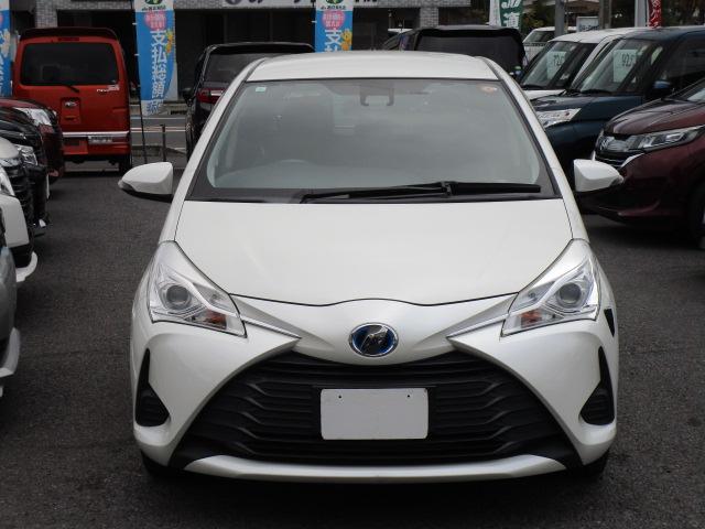 ヴィッツ ハイブリッドF 純正ナビTVブルートゥース音楽Bカメラ ETC2.0 衝突軽減ブレーキ 車線逸脱警報 先行車発進 黒革調シートカバー スマートキー 記録簿付き(20枚目)