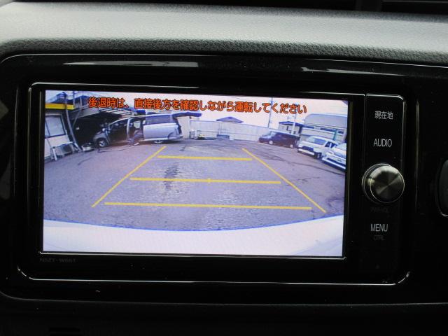 ヴィッツ ハイブリッドF 純正ナビTVブルートゥース音楽Bカメラ ETC2.0 衝突軽減ブレーキ 車線逸脱警報 先行車発進 黒革調シートカバー スマートキー 記録簿付き(27枚目)