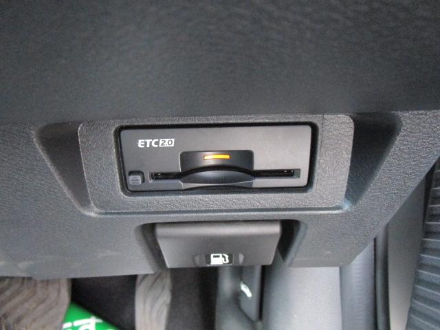 ノート X FOUR ナビTVブルートゥース接続アラウンドビューモニター プロパイロット エマージェンシーブレーキ SOS 充電器 ETC2.0 インテリジェントキー スマートミラー BSW BSI RCTA(17枚目)