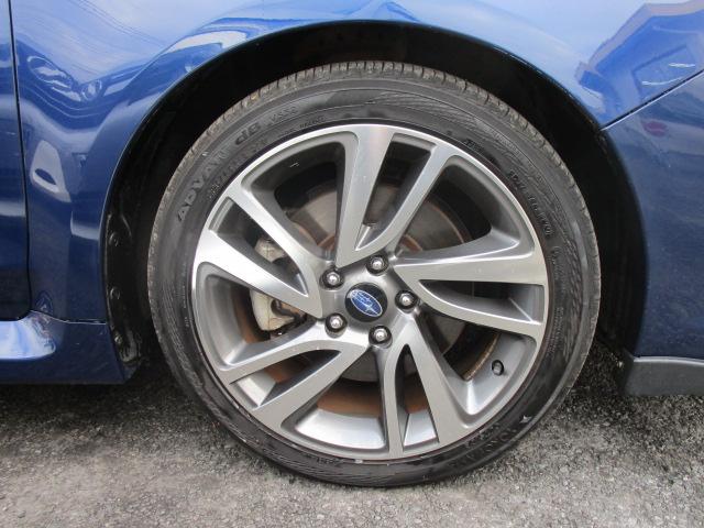 レヴォーグ １．６ＧＴ－Ｓアイサイト　ナビＴＶブルートゥース接続Ｂカメラ　１８インチアルミ　ＳＴＩリップ　前席パワーシート　ＥＴＣ　カーテンエアバック　衝突軽減ブレーキ　車線逸脱警報　先行車追従クルーズコントロール　ＬＥＤヘッドライト（21枚目）