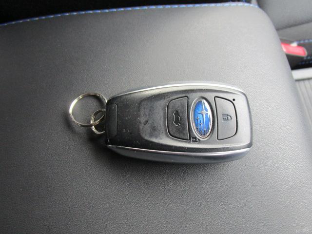 レヴォーグ １．６ＧＴ－Ｓアイサイト　ナビＴＶブルートゥース接続Ｂカメラ　１８インチアルミ　ＳＴＩリップ　前席パワーシート　ＥＴＣ　カーテンエアバック　衝突軽減ブレーキ　車線逸脱警報　先行車追従クルーズコントロール　ＬＥＤヘッドライト（29枚目）