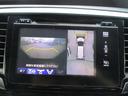 車庫入れが苦手な方でも安心感のある全方位モニター付き!