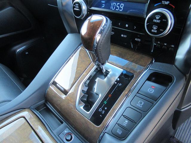 3.5エグゼクティブラウンジ ACC Wサンルーフ 両側パワースライド 本革 後席モニター JBLフルセグナビ Bluetooth コーナーセンサー LEDライト 純正17AW パワーバックドア 2.0ETC シートヒーター(14枚目)