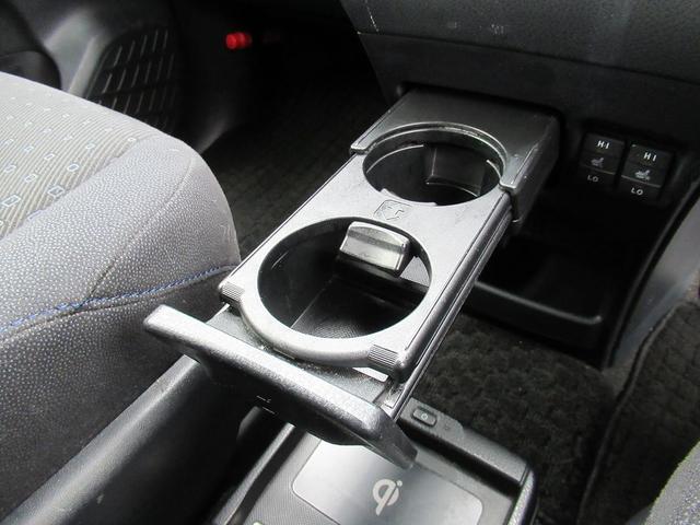 ハイブリッドV 両側パワースライド 後席モニター フルセグナビ バックカメラ Bluetooth ・スマートキー LEDライト AUTOライト ETC ミラーウィンカー 純正15AW クルコン 本革ステア Iストップ(36枚目)