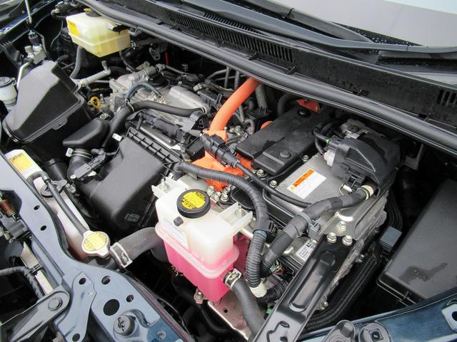 ハイブリッドV 両側パワースライド 後席モニター フルセグナビ バックカメラ Bluetooth ・スマートキー LEDライト AUTOライト ETC ミラーウィンカー 純正15AW クルコン 本革ステア Iストップ(51枚目)