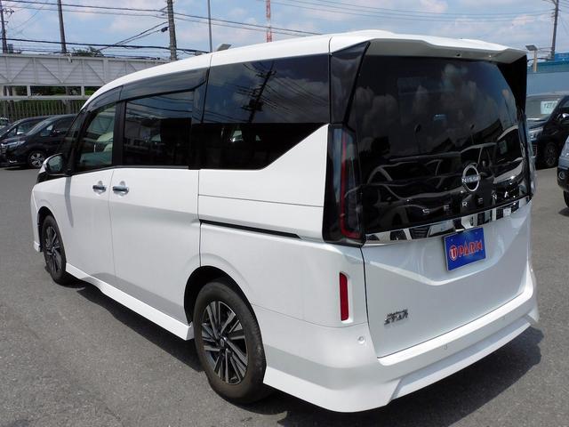 セレナ ハイウェイスターＶ　１２インチフルセグナビ・後席モニター・全周囲カメラ・ＢＴオーディオ・両側自動ドア・ＬＥＤライト・フォグＬＥＤ・デジタルミラー・ＡＣＣ・エマージェンシーブレーキ・ＥＴＣ・ＢＳＭ・アイドリングストップ（26枚目）