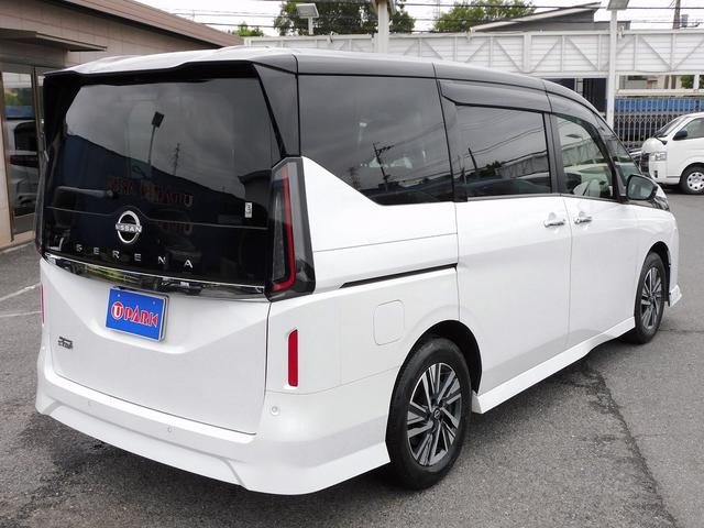 セレナ ハイウェイスターＶ　プロパイロット・１２インチフルセグナビ・全周囲カメラ・ＢＴオーディオ・両側自動ドア・ＬＥＤライト・フォグＬＥＤ・デジタルミラー・エマージェンシーブレーキ・ＥＴＣ・ＢＳＭ・シートヒーター・フロアマット（24枚目）
