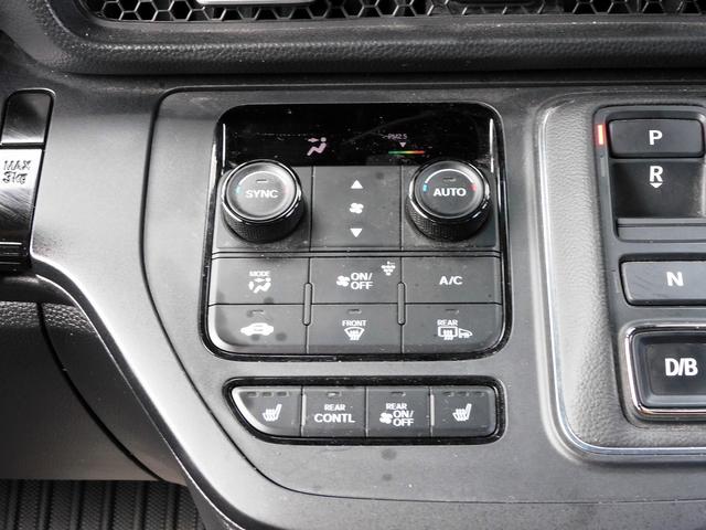 ステップワゴン ｅ：ＨＥＶスパーダ　１１インチフルセグナビ・全周囲カメラ・ＢＴオーディオ・両側自動ドア・ＬＥＤライト・フォグＬＥＤ・ホンダセンシング・ハーフレザーシート・シートヒーター・ＥＴＣ・ＢＳＭ・ドアバイザー・コーナーセンサー（13枚目）