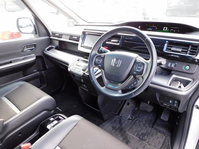 ステップワゴンスパーダ ｅ：ＨＥＶスパーダ　Ｇ・ＥＸ　ホンダセンシング　後期・フルセグナビ・バックカメラ・ＢＴオーディオ・両側自動ドア・ＬＥＤライト・フォグＬＥＤ・ホンダセンシング・ＥＴＣ・ＡＣＣ／アイドリングストップ・ハーフレザーシート・シートヒーター・フロアマット（27枚目）