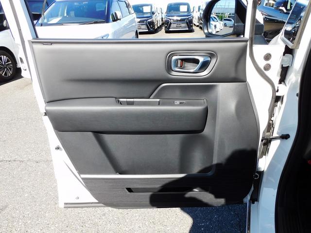 ステップワゴン ｅ：ＨＥＶスパーダ　ワンオーナー・１１インチフルセグナビ・バックカメラ・ＢＴオーディオ・両側自動ドア・ＬＥＤライト・フォグＬＥＤ・ホンダセンシング・ＡＣＣ・ＥＴＣ・ＢＳＭ・Ｃセンサー・ハーフレザーシート・シートヒーター（31枚目）