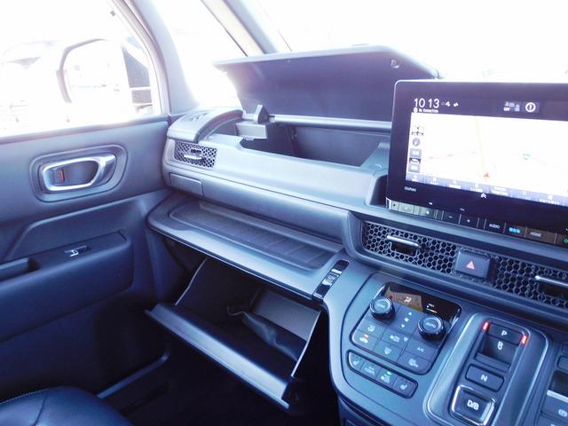 ステップワゴン ｅ：ＨＥＶスパーダ　ワンオーナー・１１インチフルセグナビ・バックカメラ・ＢＴオーディオ・両側自動ドア・ＬＥＤライト・フォグＬＥＤ・ホンダセンシング・ＡＣＣ・ＥＴＣ・ＢＳＭ・Ｃセンサー・ハーフレザーシート・シートヒーター（45枚目）