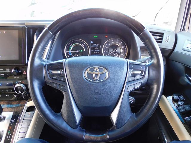 アルファードハイブリッド エグゼクティブラウンジ 後期・JBL・サンルーフ・10インチフルセグナビ・後席モニター・全周囲カメラ・BTオーディオ・両側自動ドア・3眼LEDライト・フォグLED・デジタルミラー・TRDエアロ・トヨタセーフティセンス・ETC(11枚目)