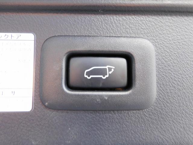 アルファードハイブリッド エグゼクティブラウンジ 後期・JBL・サンルーフ・10インチフルセグナビ・後席モニター・全周囲カメラ・BTオーディオ・両側自動ドア・3眼LEDライト・フォグLED・デジタルミラー・TRDエアロ・トヨタセーフティセンス・ETC(34枚目)