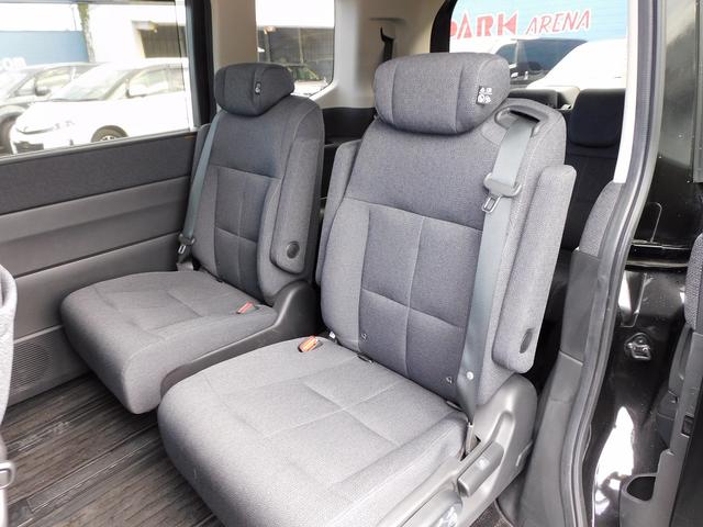 ステップワゴン e:HEVエアー 9インチフルセグナビ・後席モニター・バックカメラ・BTオーディオ・両側自動ドア・LEDライト・フォグLED・ホンダセンシング・ETC・コーナーセンサー・16AW・フロアマット・ドアバイザー・Pガラス(6枚目)