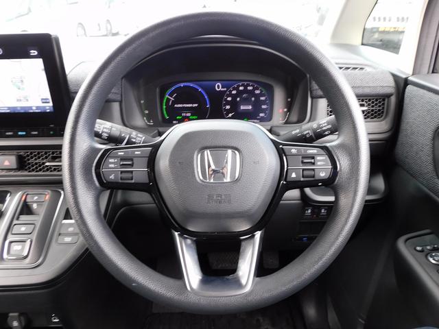 ステップワゴン e:HEVエアー 9インチフルセグナビ・後席モニター・バックカメラ・BTオーディオ・両側自動ドア・LEDライト・フォグLED・ホンダセンシング・ETC・コーナーセンサー・16AW・フロアマット・ドアバイザー・Pガラス(11枚目)