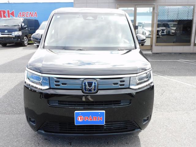 ステップワゴン e:HEVエアー 9インチフルセグナビ・後席モニター・バックカメラ・BTオーディオ・両側自動ドア・LEDライト・フォグLED・ホンダセンシング・ETC・コーナーセンサー・16AW・フロアマット・ドアバイザー・Pガラス(22枚目)