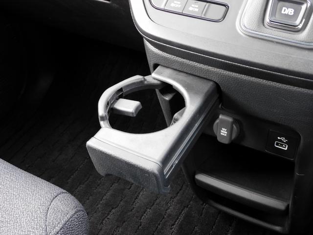 ステップワゴン e:HEVエアー 9インチフルセグナビ・後席モニター・バックカメラ・BTオーディオ・両側自動ドア・LEDライト・フォグLED・ホンダセンシング・ETC・コーナーセンサー・16AW・フロアマット・ドアバイザー・Pガラス(43枚目)