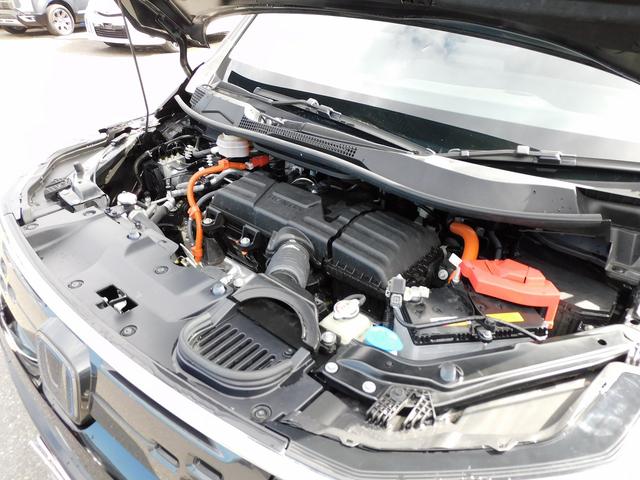 ステップワゴン e:HEVエアー 9インチフルセグナビ・後席モニター・バックカメラ・BTオーディオ・両側自動ドア・LEDライト・フォグLED・ホンダセンシング・ETC・コーナーセンサー・16AW・フロアマット・ドアバイザー・Pガラス(56枚目)