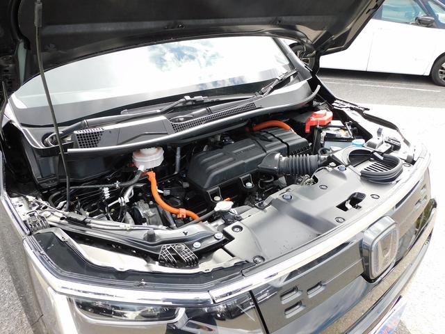 ステップワゴン e:HEVエアー 9インチフルセグナビ・後席モニター・バックカメラ・BTオーディオ・両側自動ドア・LEDライト・フォグLED・ホンダセンシング・ETC・コーナーセンサー・16AW・フロアマット・ドアバイザー・Pガラス(57枚目)