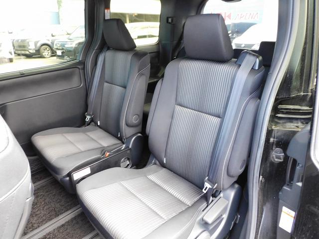 ヴォクシー ZS 煌II 後期・10インチフルセグナビ・後席モニター・バックカメラ・BTオーディオ・両側自動ドア・LEDライト・フォグLED・トヨタセーフティセンス・ETC・クルーズコントロール・シートヒーター・フロアマット(6枚目)