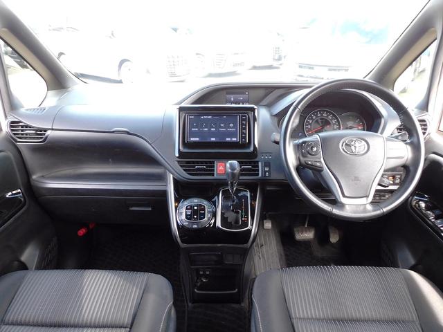 ヴォクシー ZS 煌II 後期・フルセグナビ・バックカメラ・BTオーディオ・両側自動ドア・LEDライト・フォグLED・16AW・クルーズコントロール・トヨタセーフティセンス・ETC・フロアマット・ドアバイザー・本革ステアリング(4枚目)