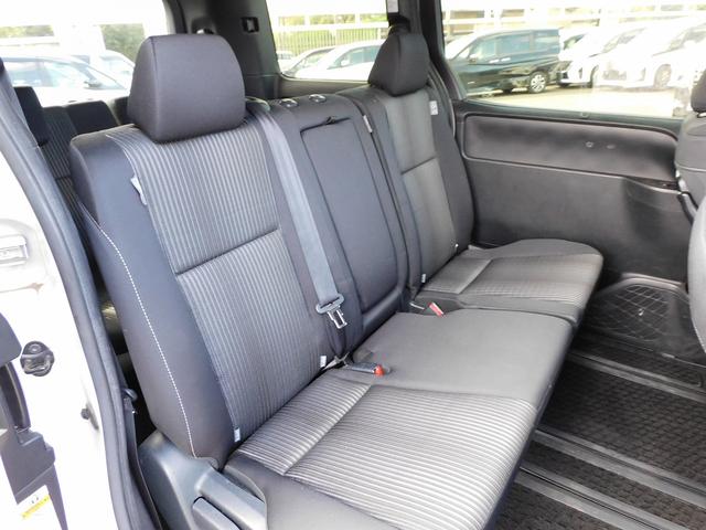 ヴォクシー ZS 煌II 後期・フルセグナビ・バックカメラ・BTオーディオ・両側自動ドア・LEDライト・フォグLED・16AW・クルーズコントロール・トヨタセーフティセンス・ETC・フロアマット・ドアバイザー・本革ステアリング(29枚目)