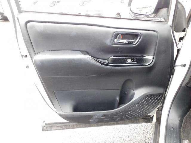 TOYOTA NOAH SI WxB II