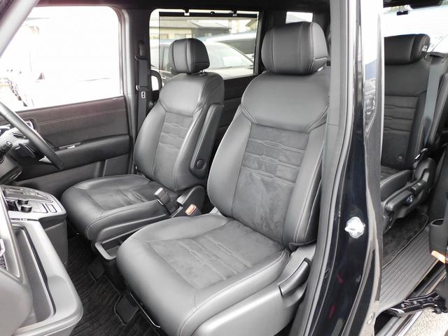 ステップワゴン ｅ：ＨＥＶスパーダ　プレミアムライン　１１インチフルセグナビ・全周囲カメラ・ＢＴオーディオ・両側自動ドア・パワーゲート・ＬＥＤライト・フォグＬＥＤ・ホンダセンシング・ＡＣＣ・ＥＴＣ・ＢＳＭ・ハーフレザーシート・シートヒーター・フロアマット（31枚目）