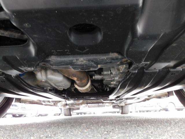 ステップワゴン ｅ：ＨＥＶスパーダ　プレミアムライン　１１インチフルセグナビ・全周囲カメラ・ＢＴオーディオ・両側自動ドア・パワーゲート・ＬＥＤライト・フォグＬＥＤ・ホンダセンシング・ＡＣＣ・ＥＴＣ・ＢＳＭ・ハーフレザーシート・シートヒーター・フロアマット（62枚目）