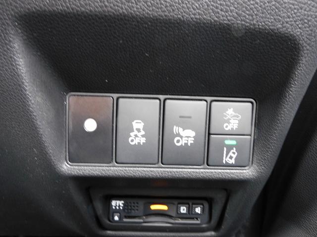 ステップワゴンスパーダ スパーダハイブリッド　Ｇ・ＥＸ　ホンダセンシング　後期・フルセグナビ・バックカメラ・ＢＴオーディオ・両側自動ドア・ＬＥＤライト・フォグＬＥＤ・ホンダセンシング・ＡＣＣ・ＥＴＣ・ハーフレザーシート・シートヒーター・フロアマット・ドアバイザー（13枚目）