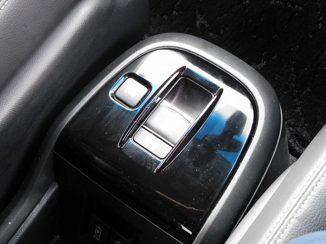 ステップワゴンスパーダ スパーダハイブリッド　Ｇ・ＥＸ　ホンダセンシング　後期・フルセグナビ・バックカメラ・ＢＴオーディオ・両側自動ドア・ＬＥＤライト・フォグＬＥＤ・ホンダセンシング・ＡＣＣ・ＥＴＣ・ハーフレザーシート・シートヒーター・フロアマット・ドアバイザー（47枚目）