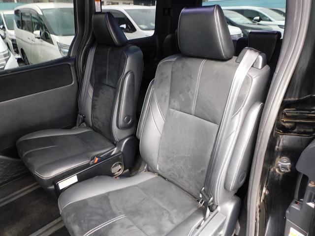 ヴォクシー ZS G’s 10インチフルセグナビ・後席モニター・バックカメラ・BTオーディオ・両側自動ドア・LEDライト・フォグLED・トヨタセーフティセンス・ETC・本革ステアリング・アイドリングストップ・フロアマット(6枚目)