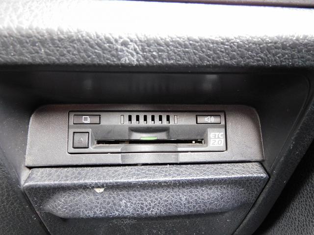 ヴォクシー ZS G’s 10インチフルセグナビ・後席モニター・バックカメラ・BTオーディオ・両側自動ドア・LEDライト・フォグLED・トヨタセーフティセンス・ETC・本革ステアリング・アイドリングストップ・フロアマット(13枚目)
