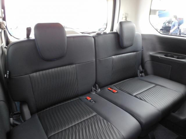 セレナ オーテック　プロパロット・ＮＩＳＳＡＮＣｏｎｎｅｃｔナビ・全周囲カメラ・ＢＴオーディオ・両側自動ドア・ＬＥＤライト・フォグＬＥＤ・デジタルミラー・ＥＴＣ・ＢＳＭ・エマージェンシーブレーキ・シートヒーター（7枚目）